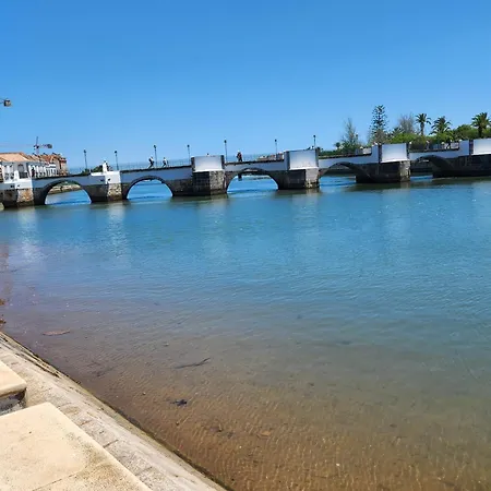 Διαμέρισμα Garden Oasis